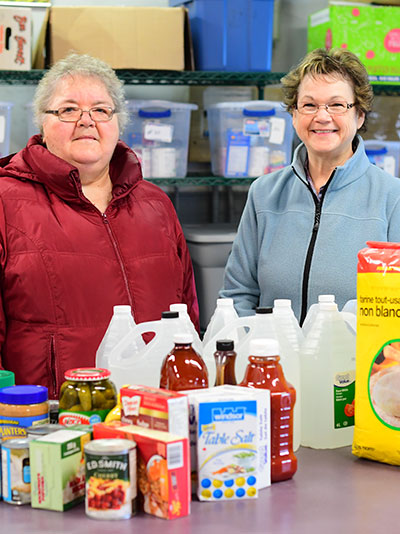 Banque-alimentaire-Debeuckelaere-Louise-et-Delaurier-Angele